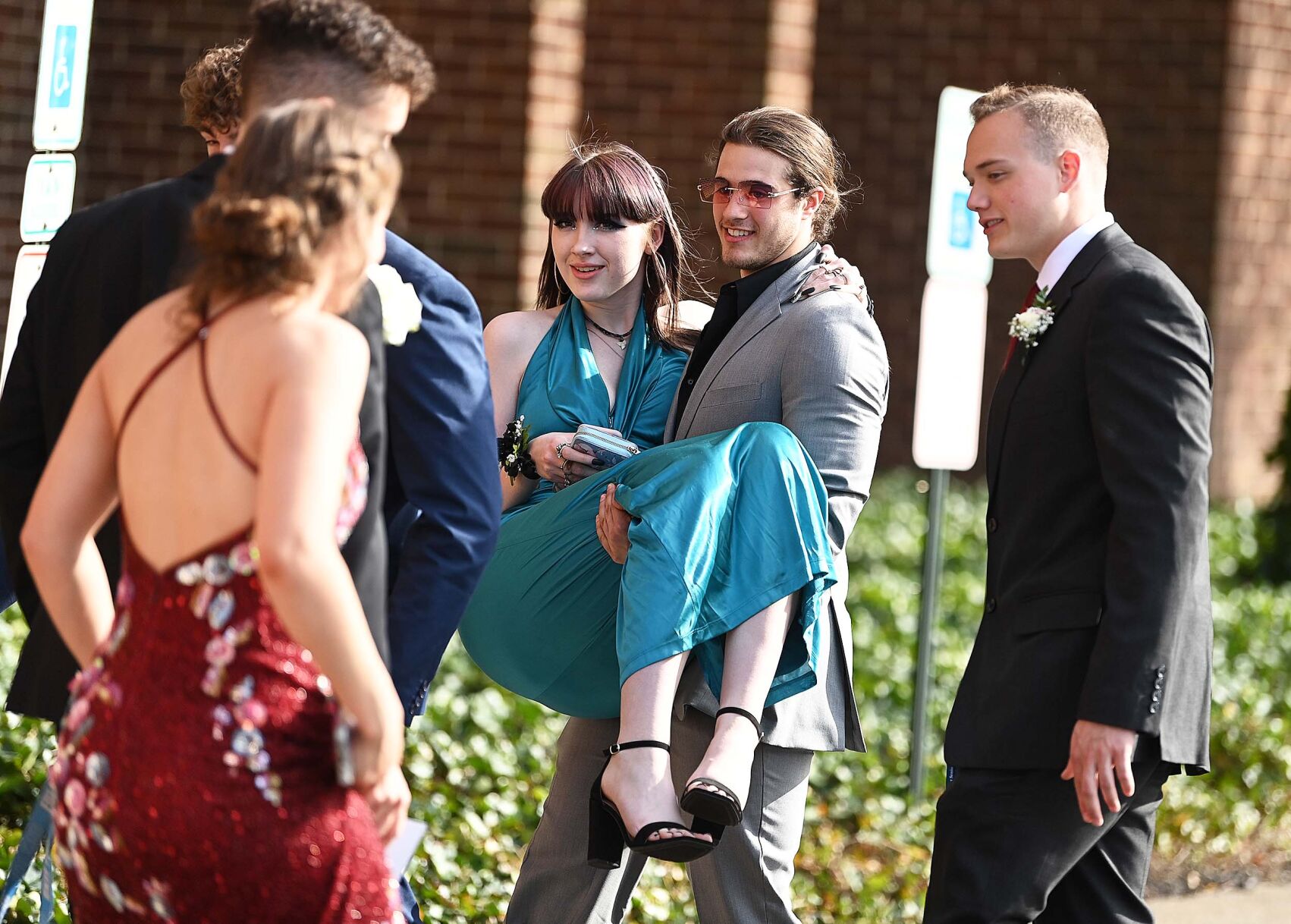 Mechanicsburg Prom 31.JPG
